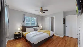 Great two bedroom family spot with convenient access to downtown - Image 5