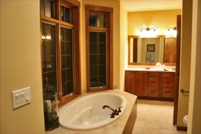 Luxury on the 3L chain sleeps 8+ at the Northernaire Resort's Premier Unit! - Image 2