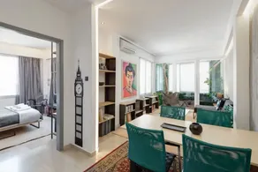 train station & nightlife close apartment with view - Image 2