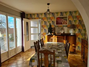 Gemütliches Ferienhaus mit Gemeinschaftspool und Haustiere erlaubt - Image 5