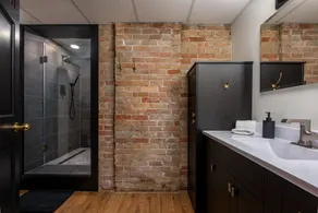 Newly Remodeled Apartment in Downtown South Haven - Image 2