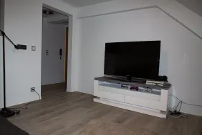 Small penthouse apartment on Jesuitenplatz - Image 2