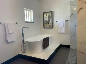 Beautiful & Private Villa-- Centrally Located In Runaway Bay, Jamaica W.I. - Image 4