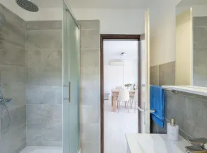 Holiday Home Seafront Oleandar - Image 2
