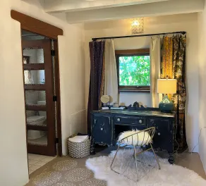 Historic Home with Valley Views - Image 2