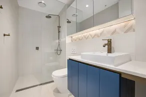 Bright Terrace Unit Next to Chapel St Dining - Image 2