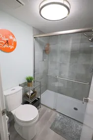 Vibrant Getaway Condo 1 mile from Downtown Palm Springs - Image 4