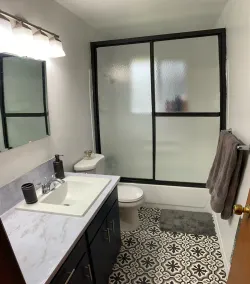 🔥SPACIOUS, PRIVATE, & CONVENIENT 2/1 IN PUYALLUP🔥 - Image 3