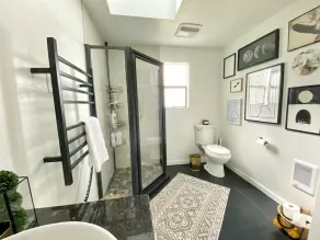 embrace nature in this bright home that has gorgeous views to the lake & forest - Image 4
