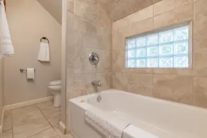 Experience Twin Cites, Spacious, Entire House - Image 2
