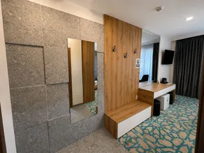 Citadel 360 Suites & Spa - Image 2