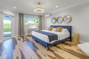 Paradise Lux Waterfront Villa/ Ocean Access w Boat & Jet Ski Rental - Image 2