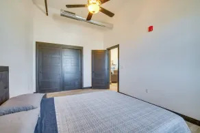 Modern, Open-concept Apartment: Downtown Cashton! - Image 5