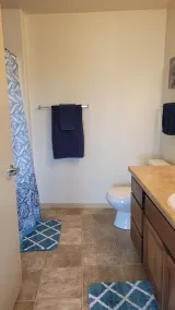 Downtown 4 Bed Flat - Image 2