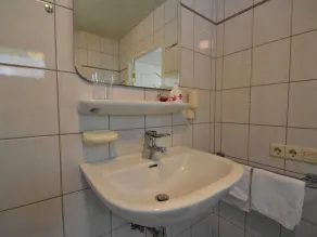 Encantadora casa de férias para 6 pessoas com jardim, situada na floresta de Rijssen-Holten - Image 2