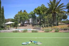 Villa with private pool and tennis two  minutes with auto to the beach. Ferry Offers. - Image 2
