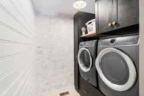 Comfortable Beds, Fastest Wifi, Hot Tub Spa  - Image 2