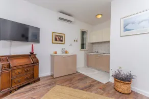 Apartments Daniela Della - Image 3