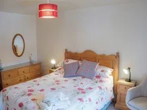 Shires Rest, HARTINGTON - Image 4