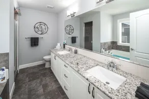 Entire Executive Home, Walk to lake! - Image 2