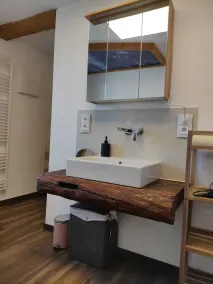 Fantastico appartamento adatto alle famiglie con piscina e giardino | Vista sulla montagna - Image 4