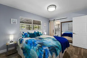 Peacock Harbor-3/2-Heated Pool-King-Game Room - Image 4