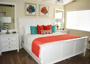 Fabulous Home & Perfect Location - Brand New Decor & professionelt designede - Image 4