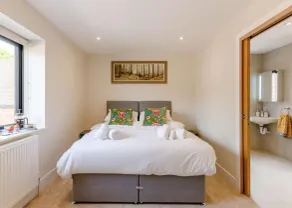 Roe Cottage - Disabled Adapted - 2 bed - hot tub - Image 4