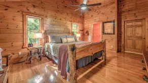 Finding Grace - Panoramic Views | Screened-In Porch | Hot Tub - Image 4