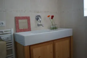 A beautiful village house - Image 2