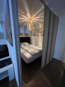 Newly furnished comfortable 1st room apartment in a quiet location with TV, WLAN - Image 3