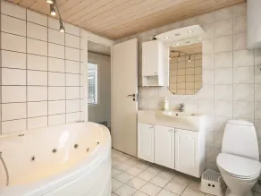 8 person holiday home in Hals - Image 4