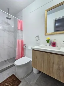 Askha Home Apartment - Image 3