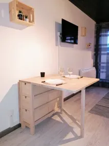 Cosy studio with mountain view - Image 4