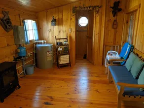 Amish-Built Cabin in the Driftless Area - Image 3