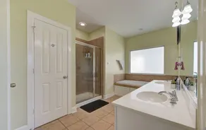 Family Houston Stay Near NRG MD Anderson - Image 4