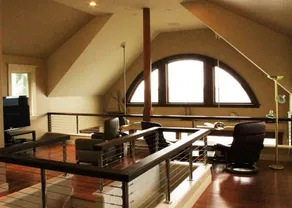 Wake up to a stunning year-round Narragansett Bay, bridge, & lighthouse view - Image 2