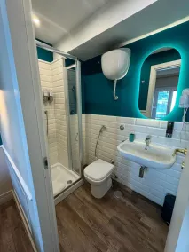 Le Petit Bijou - Image 3