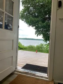 Lake View Family Hideaway 1 Bedroom, sleep 2 - Image 2