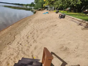 Beautiful, family friendly Lake home w/sunroom and 100ft of sandy beach! - Image 5