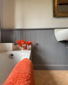 17 Century Farmhouse with HEATED pool, games room & aircon (EXCLUSIVE USE) - Image 4