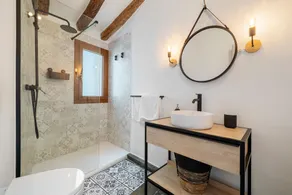 Casa vacanze 'El Racó De Les Escales' con balcone, Wi-Fi e aria condizionata - Image 4