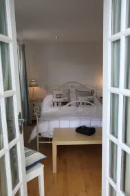 Lanescot, 1, Harbour View Apartments, Nordstraße, West Looe - Image 3