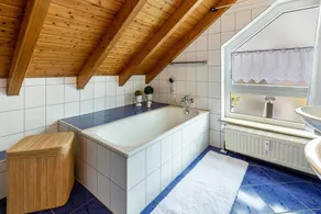 Apartment 'Ferienwohnung Auf Dem Hohen' with Wi-Fi - Image 4