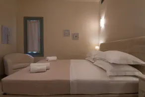Villa Gold in Petrothalassa - Image 4