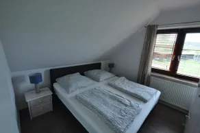novo apartamento mobiliado para 2 pessoas em uma casa de campo remodelado à direita na água - Image 4