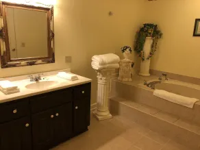 The Abbé House Inn - Image 3
