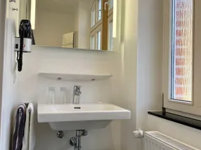 Doppelzimmer Erker mit Balkon - Hotel Haus Hohenzollern/haus Ambiente - Image 2