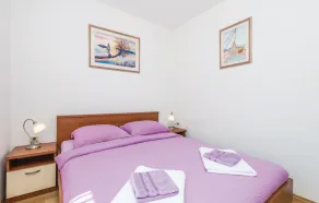 Bonita casa de 2 habitaciones en Pag - Image 5