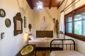 The Fairytale House Seaside Retreat - Image 4
